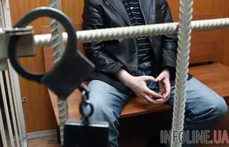 В Харькове  мужчину, который напал на школьницу,взяли под арест