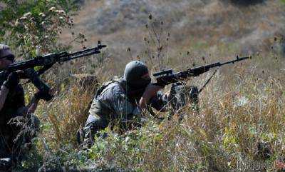 Возле Новозвановки боевики совершили артиллерийский обстрел позиций ВСУ