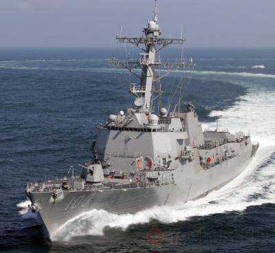 Эсминец США с системой ПРО вошел в Черное море