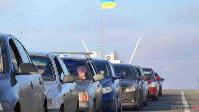 За прошедшие сутки контрольные пункты въезда-выезда в зоне АТО пересекло  почти 25 тыс.человек