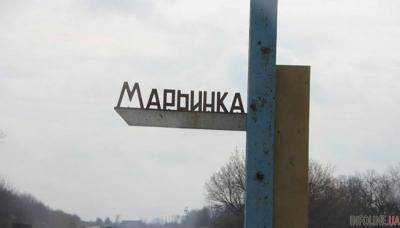 Боевики повредили спортивный зал в школе в Марьинке