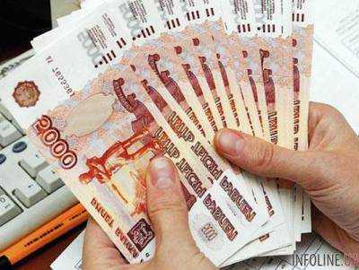 В ближайшее время крымчанам придется платить кредиты украинским банкам