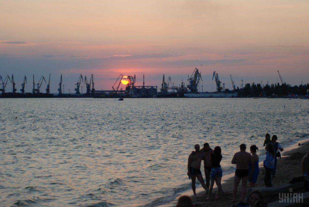 У Бердянську під час руху загорілася маршрутка з пасажирами