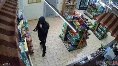 В Киевской области правоохранители задержали вооруженного разбойника