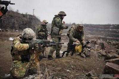 С начала суток боевики 22 раза обстреляли позиции сил АТО - штаб