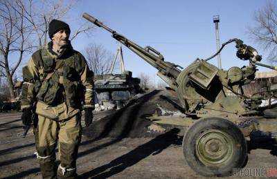 Боевики с начала суток 25 раз обстреляли позиции сил АТО - штаб