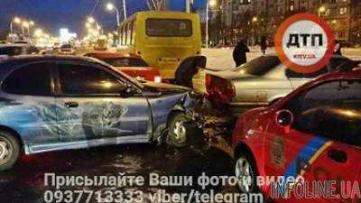 Подробности ДТП в Киеве, из-за которого было парализовано движение на Московском мосту