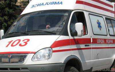 В Киеве автомобиль сбил пони и ребенка