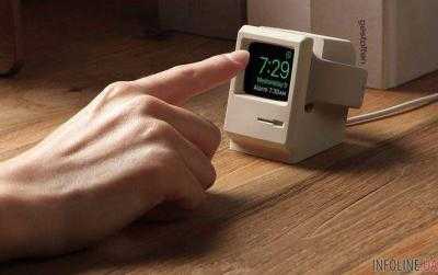 Компания Elago выпустила док-станцию для Apple Watch, которая выглядит как Macintosh 1984 года