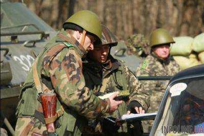 На пункте пропуска Меловое Луганской области правоохранители задержали псевдопереселенку