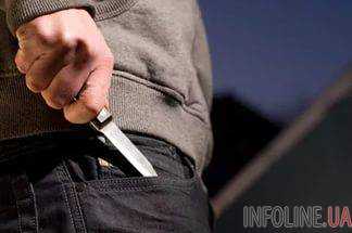 В Москве возле ТЦ во время «разборок» убили подростка