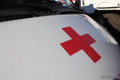 Мужчина умер, пытаясь вытолкать машину из сугроба в Житомирской области