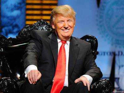 На конференции США, где выступал Д.Трапм провели акцию с использованием флагов России