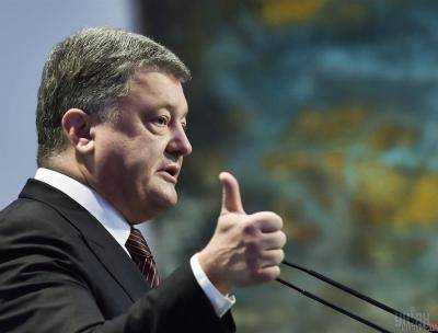 Порошенко заявил: на ремонт дорог в Днепре и области привлекут 4 млрд грн