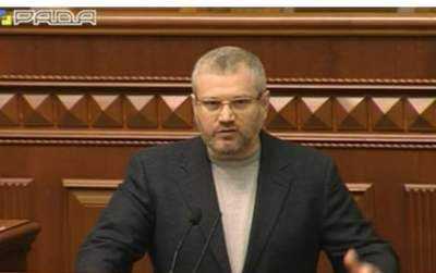 Вилкул спровоцировал языковой скандал и драку в ВР. Видео
