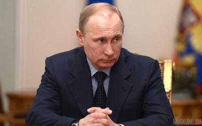 Президент России обсудил с бизнесом санкции Украины против российских банков