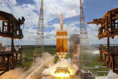 В США прошел успешный запуск ракеты Delta IV с военным спутником связи на борту