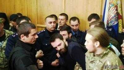 В Ужгороде подрались священники и военные.Видео