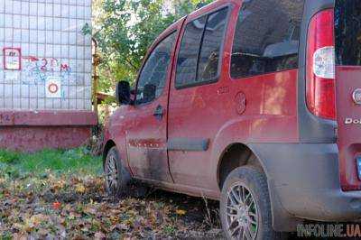 Полиция в Хмельницкой обл изъяла гранату, прикрепленную к автомобилю