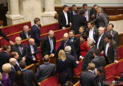 Украинцы предложили Президенту альтернативу нардепам