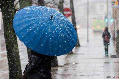 С 18 апреля в Украину придут дождь с мокрым снегом и морозы