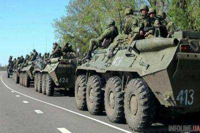 РФ перебрасывает военную технику к границе с КНДР. Опубликовано видео