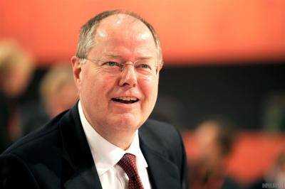 Бывший министр финансов Германии Пеер Штайнбрюк стал комиком