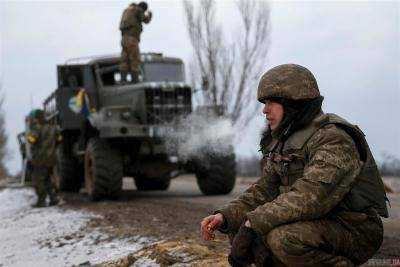 В зоне АТО погиб один украинский военный, еще двое - ранены