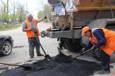 Во время ремонта дороги в Хмельницкой области погиб рабочий
