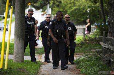 Штаб Э.Макрона в Лувре эвакуировали из-за угрозы безопасности