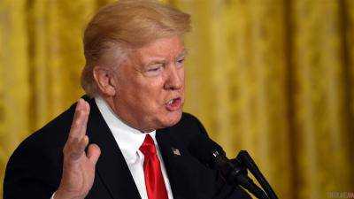 Президент США Дональд Трамп утвердил поставки оружия сирийским курдам