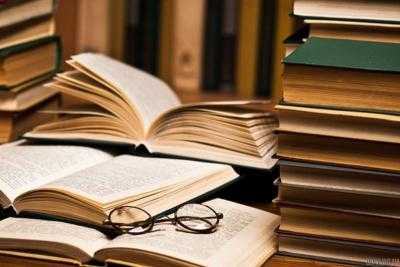 Кабмин одобрил присуждение премии имени М.Рыльского за перевод с греческого "Еротокрита"