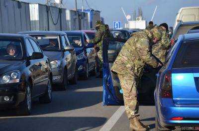 В зоне АТО за сутки линию разграничения пересекли 41,2 тыс. чел.