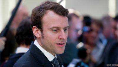 Центрист Эммануэль Макрона заявил о готовности к переговорам с консерваторами