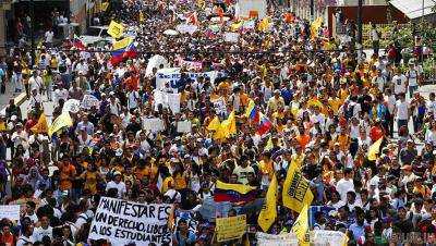В Венесуэле более 150 протестующих приговорили к заключению