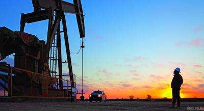 Brent торгуется на уровне 51,96 долл. за баррель