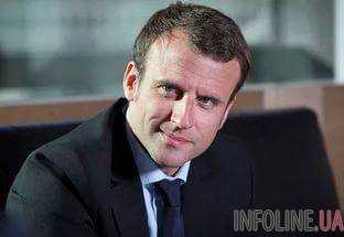 Е.Макрон заявил, что намерен вести "требовательный" диалог с Россией