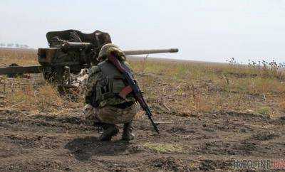 На Донбассе двое украинских военных получили ранение