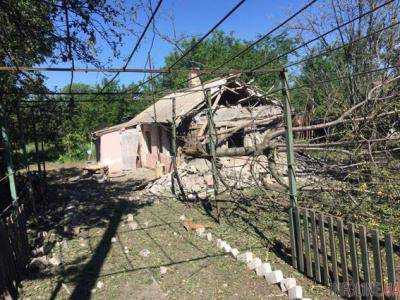 Боевики обстреляли жилые сектора трех поселков в Донецкой области - СЦКК