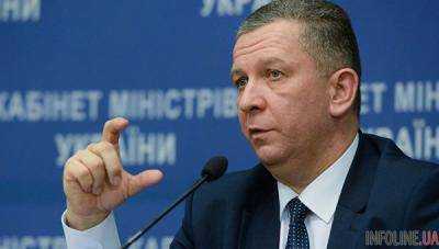 Министр социальной политики А.Рева: увеличение страхового стажа предполагается с 1 января 2018 года