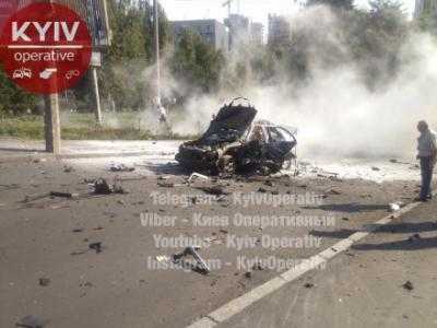 В Киеве на Соломенке взорвалось авто, пострадал мужчина
