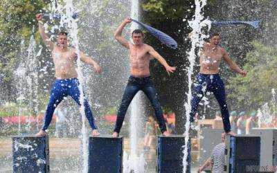 Драка быдло-десантника в эфире порвала соцсети