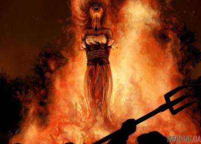 В Индии толпа линчевала женщину, посчитав ее ведьмой