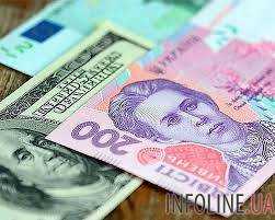 Официальный курс гривны установлен на уровне 25,69 грн / долл.
