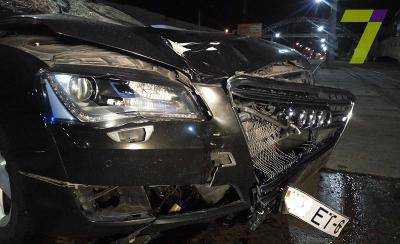Жуткая авария: автомобиль насмерть сбил пешехода, мужчину разорвало на несколько частей. Фото 18+