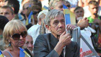 И это в нищей стране: зарплаты чиновников шокировали украинцев