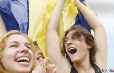 Жители Крыма активно отмечают День Независимости Украины