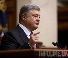 Порошенко: Крепче украинской брони только украинские воины-танкисты
