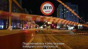 Трагедия в Киеве: подробности гибели женщины с ребенком под трамваем. Фото