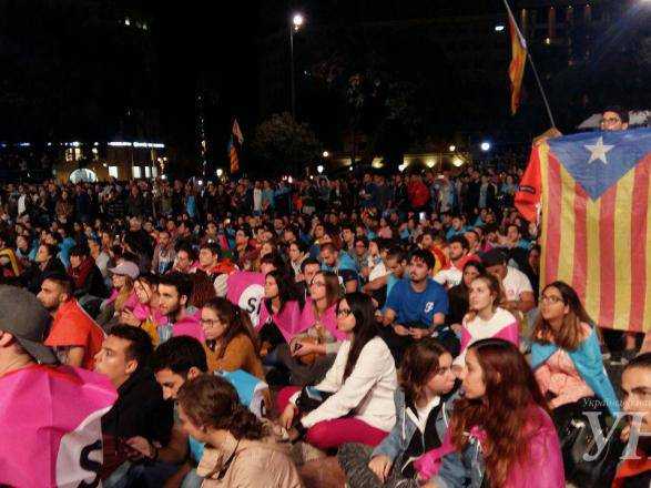Власти Каталонии: 90% проголосовали за независимость края